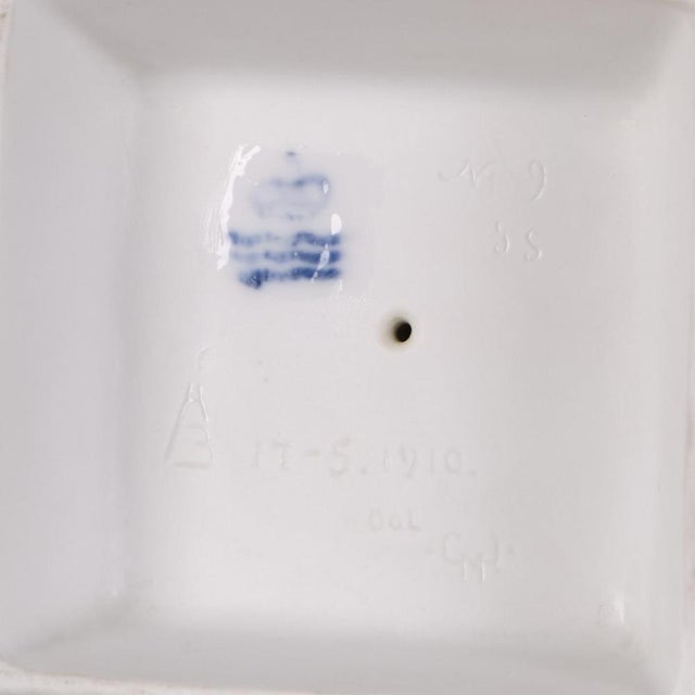 Porcelain Figure by Amager Carl Martin-Hansen for Royal Copenhagen, 1920s For Sale - Image 3 of 13