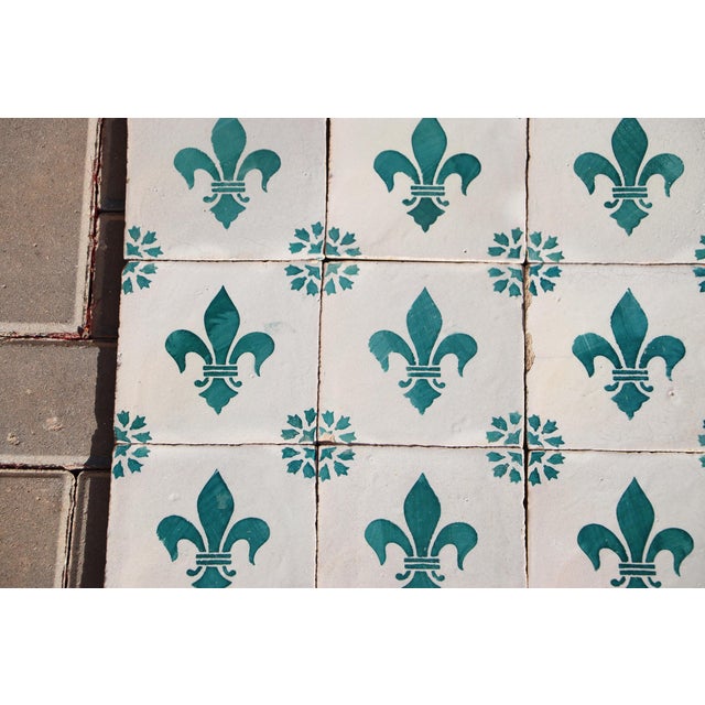 Baroque Antique 19th Century Portuguese Heraldic Motif Tiles With Teal Fleur-De-Lis Set of 28 For Sale - Image 3 of 14