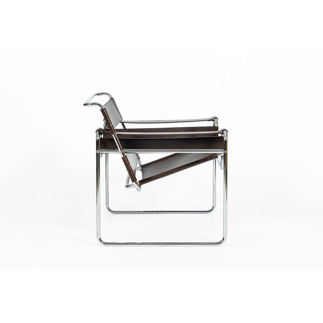Mid Century Brown Wassily Chair by Marcel Breuer for Stendig 1960s, 2 Available For Sale - Image 9 of 18