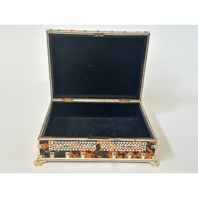 19th Century Anglo-Indian Jewelry Box With Elephant Motif Inlay For Sale - Image 16 of 18