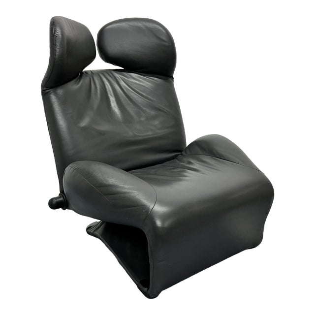 Toshiyuki Kita Wink Charcoal Gray Leather Lounge Chair for Cassina, 1980s For Sale