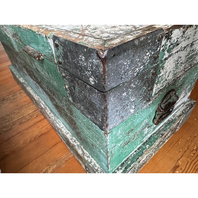 Zinc and Wood Trunk / Painter's Chest For Sale In San Francisco - Image 6 of 8