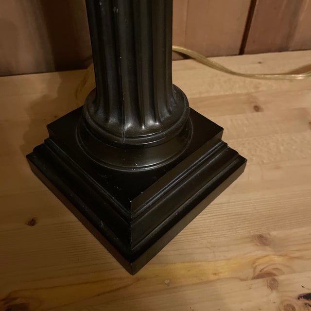 Neoclassical Bronze Architectural Corinthian Column Lamp For Sale - Image 3 of 5