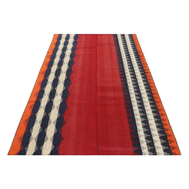 1950s Vintage Jajim Qashqai Persian Kilim in Red, Blue, and Ivory Tones - Rug & Kilim For Sale - Image 5 of 7