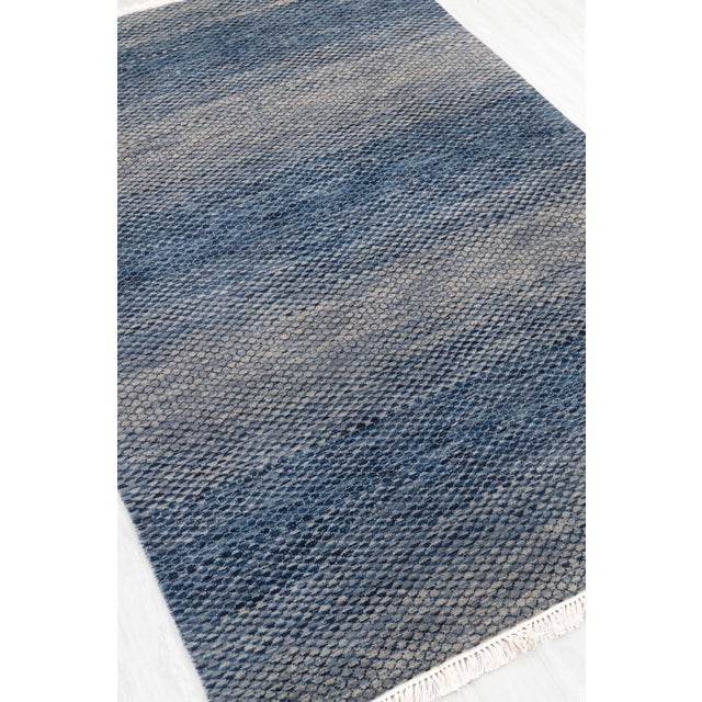 4' x 6' Savannah Hand Knotted Modern Blue Gray Wool & Silk Rug For Sale - Image 11 of 18