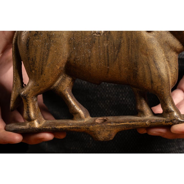 Late 19th Century Cast Iron Butcher's Rack Crest For Sale - Image 4 of 5