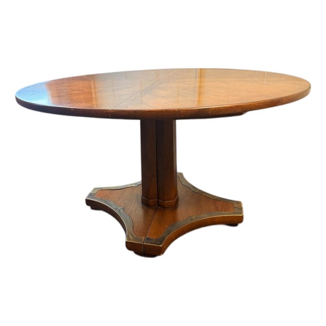 1970s Henredon 44” Round Game Table With Starburst Oak Top & Brass Mounted Base For Sale