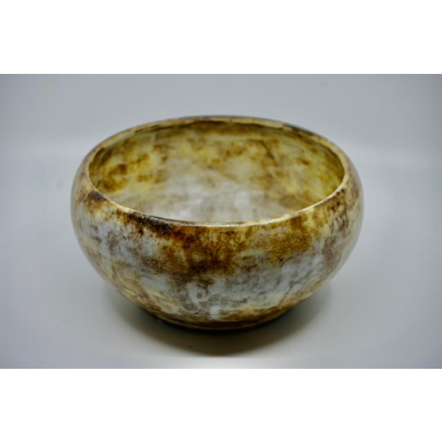 Large salad bowl or trinket dish/fruit bowl in snowy beige ceramic, signed on the reverse by Alexandre Kostanda Vallauris,...