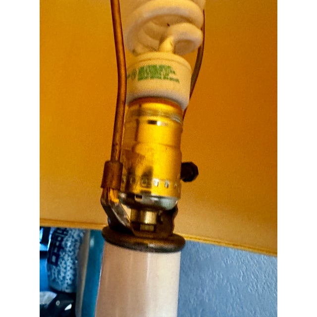 Vintage Italian Table Lamp W/Original Shade & Slot for Books / Media: Brady Bunch Mod Style For Sale - Image 12 of 16