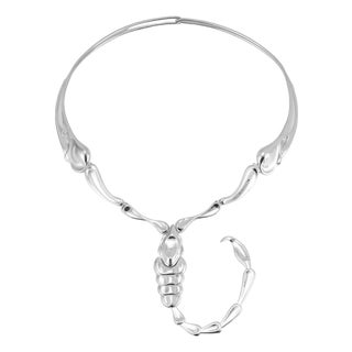 Tiffany & Co. Elsa Peretti Sterling Silver Detachable Scorpion Pendant Necklace For Sale
