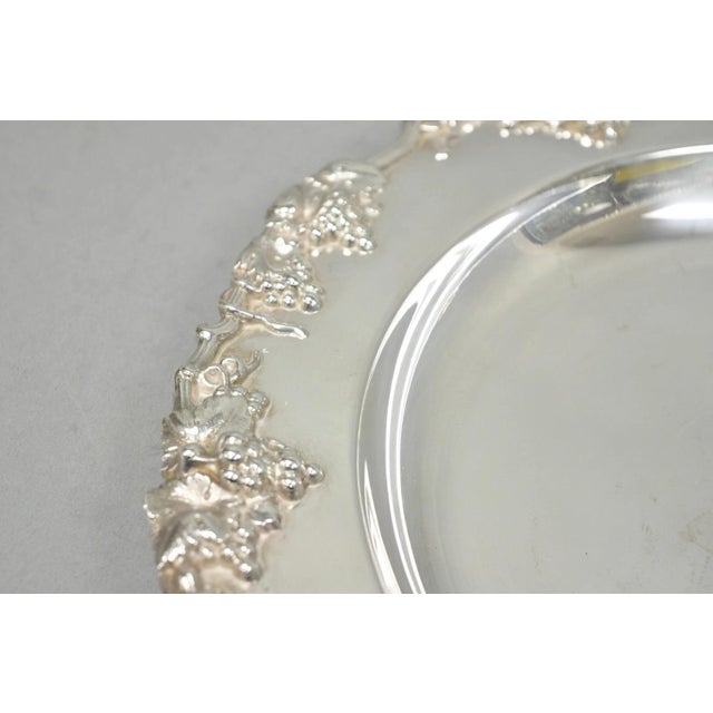 Mid 20th Century Vintage English Victorian Sheffield Silver Plated Grapevine Repousse 12" Dish For Sale - Image 5 of 11