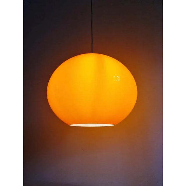 Oignon Xen Suspension in Orange Opaline Glass by Alessandro Pianon for Vistosi, 1960s For Sale - Image 6 of 16