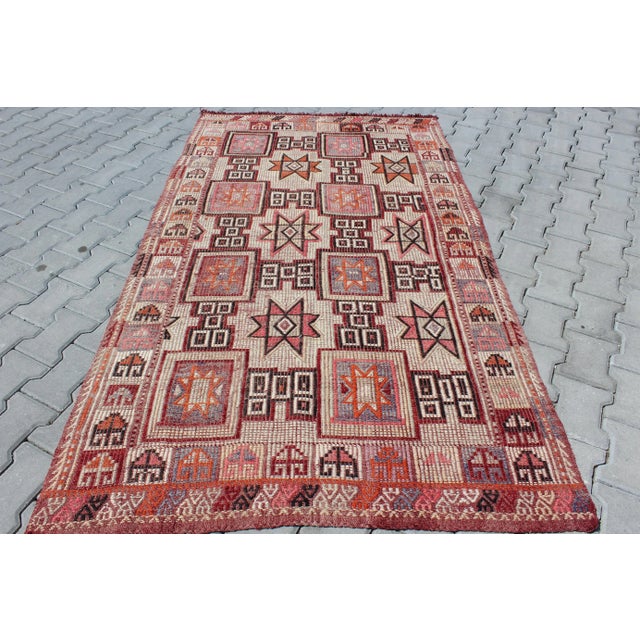 Vintage Turkish Antolian Oriental Nomads Kilim Rug - 48.5"x83.5" For Sale - Image 4 of 13