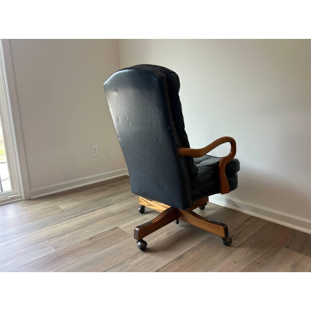 Traditional 1970s Gooseneck Arm Traditional Executive Chair Attributed to John Widdicomb For Sale - Image 3 of 7