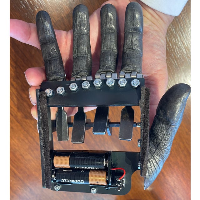 2010s Kinetic Art Sculpture Titled "Fingers" by Sculptor Nik Ramage For Sale - Image 5 of 6