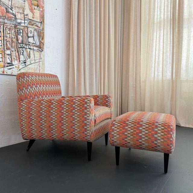 Mid-Century Modern 1940s MId Century Modern Upholstered Lounge Chair Ottoman Set For Sale - Image 3 of 11