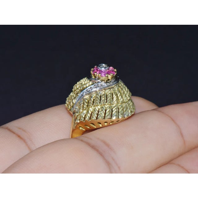 Vintage Natural .50Cts VS G Diamond Ruby 18K Solid Gold 2 Tone Bombay Dome Ring, size 7.25 For Sale - Image 11 of 11