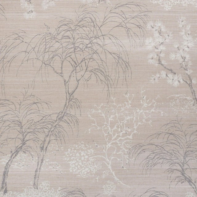 Contemporary Schumacher Mori Shimmer Wallpaper in Moonstone For Sale - Image 3 of 3