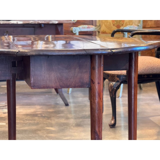 Early 19th Century George III Mahogany Drop-Leaf Table For Sale - Image 10 of 12