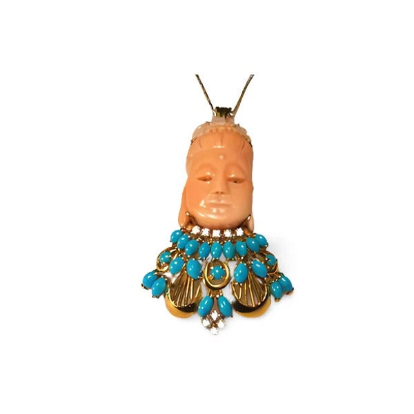 Add a piece of history and artistry to your collection with this exquisite estate brooch/pendant. Featuring a striking...