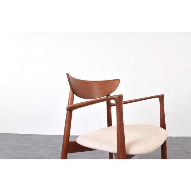 Beige Mid-Century Teak Armchair by Harry Østergaard for Randers Møbelfabrik, 1960s For Sale - Image 8 of 14
