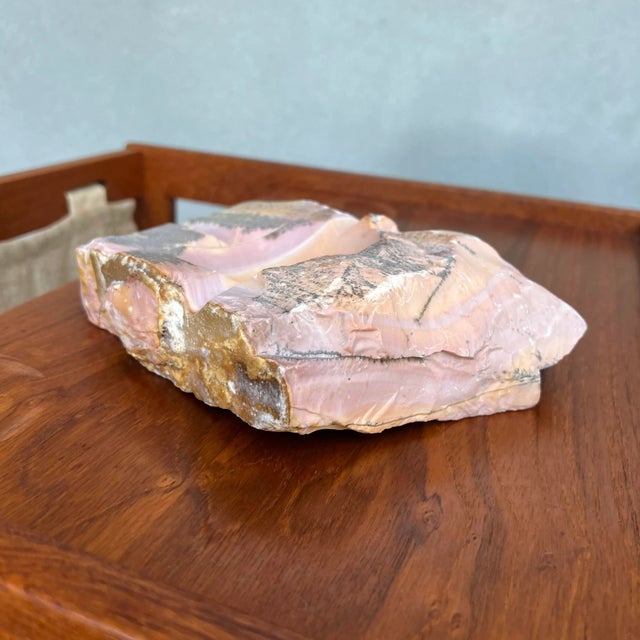 1970s 1970s Italian Organic Modern Pink Marble Onyx Ashtray For Sale - Image 5 of 11