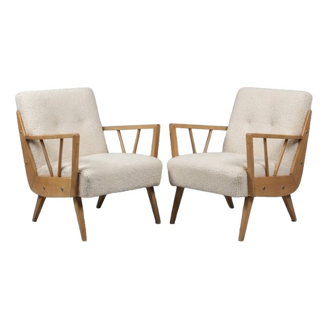 Mid-Century Modern Hungarian Lounge Chairs in Off-White Bouclé by Bodnár János for Bubiv, 1970s, Set of 2 For Sale