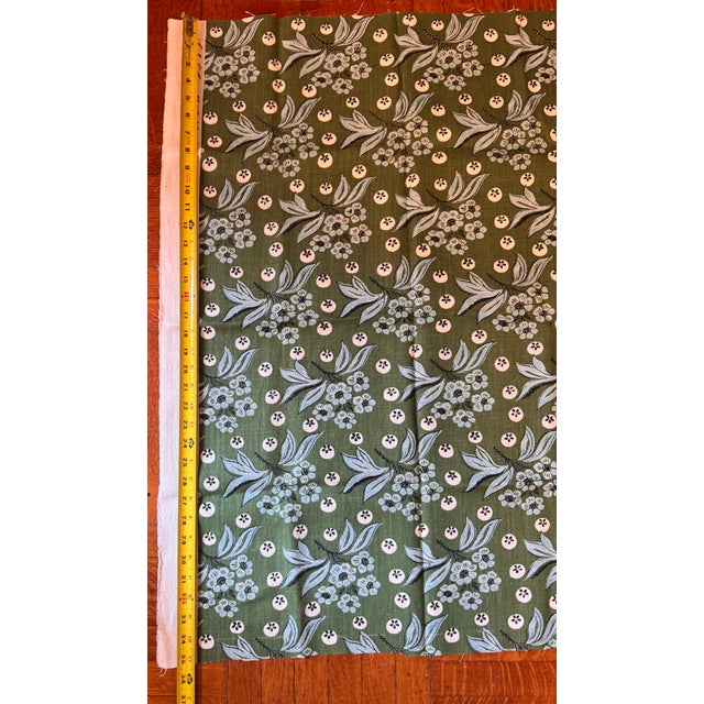 2020s 1 Yard of Blue and Green Floral Fabric Leah O'Connell Textiles 'Harriet' in Cricket For Sale - Image 5 of 9
