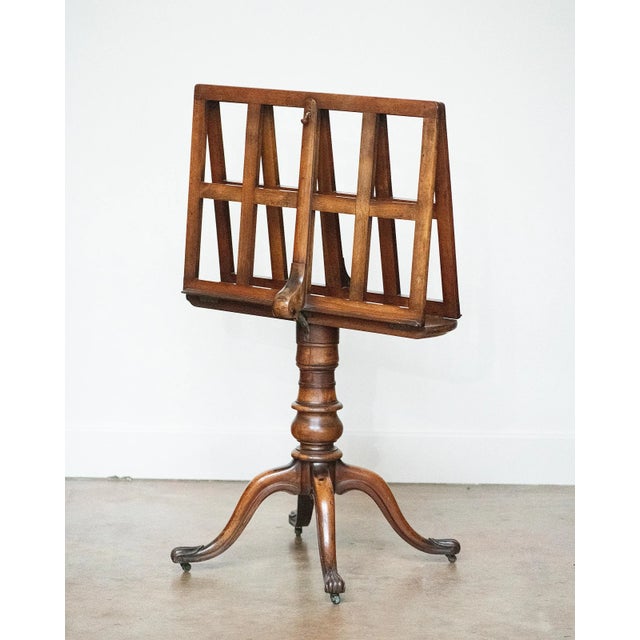 Mid 19th Century English Portfolio or Art Folio Stand of Turned Walnut on Pedestal Base For Sale - Image 5 of 13