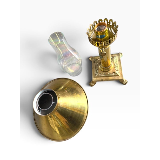 Traditional Vintage Brass Paris Orient Express Istanbul Table Lamp With Glass Chimney For Sale - Image 3 of 5