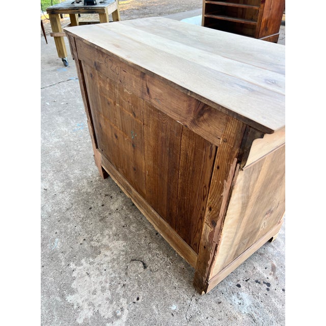 Wood French 19th Century Louis Philippe Bleached Solid Walnut Commode For Sale - Image 7 of 12