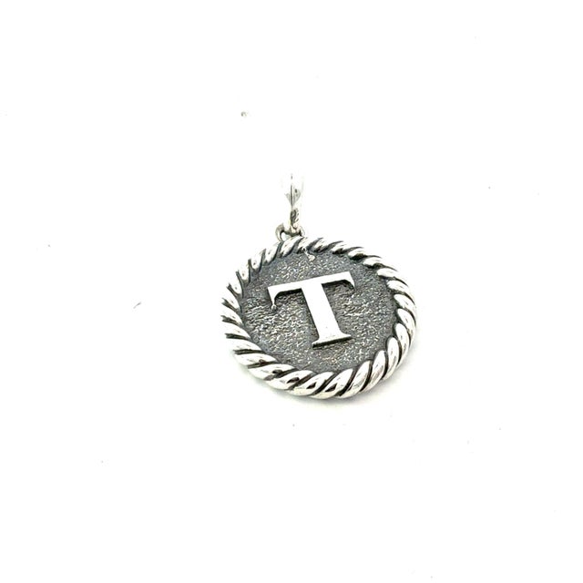 1990s David Yurman Letter T Amulet Sterling Silver Estate For Sale - Image 4 of 4