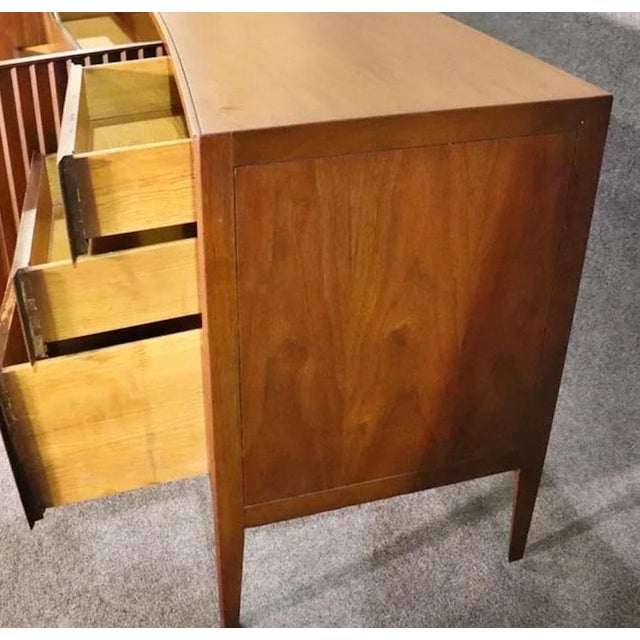 Mid 20th Century Mid-Century Curved Dresser by Unagusta, Attributed For Sale - Image 4 of 10