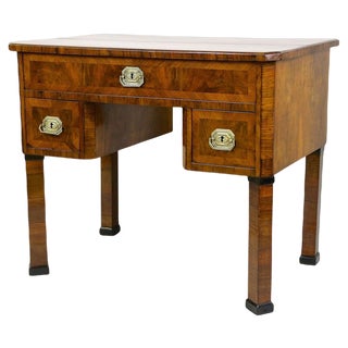 19th Century Biedermeier Writing Desk in Nutwood, Austria, 1830s For Sale