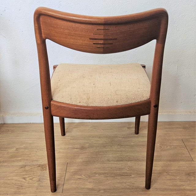Mid-Century Modern Danish Chairs by Johannes Andersen for Uldum Møbelfabrik, 1960s, Set of 4 For Sale - Image 9 of 13