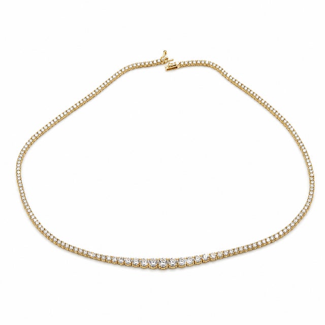 Modern 14k Yellow Gold 10-5/8 CTTW Lab-Grown Diamond Graduated Tennis Necklace, 18 In For Sale - Image 3 of 10