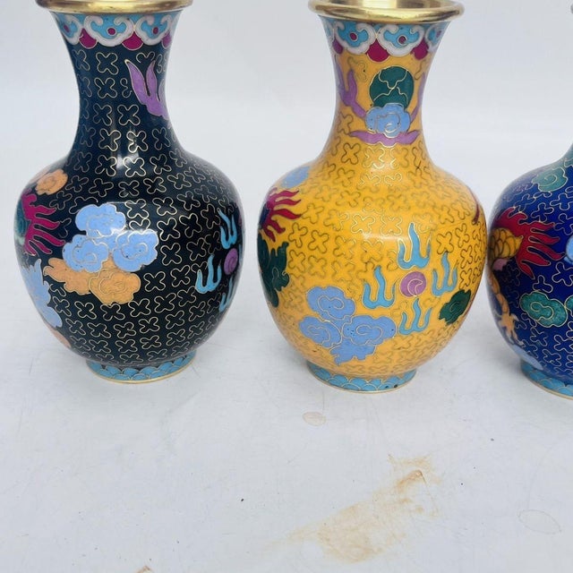 Set of 4 Vintage Cloisonné Enamel Dragon Vases With Gilt Rims For Sale In Los Angeles - Image 6 of 9