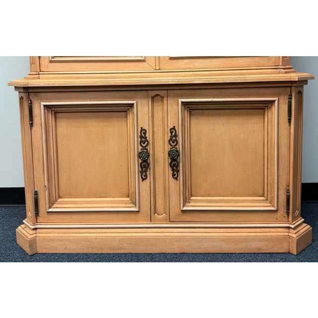 Heritage Vintage Heritage “Grand Tour” Painted Buffet À Deux-Corps For Sale - Image 4 of 12