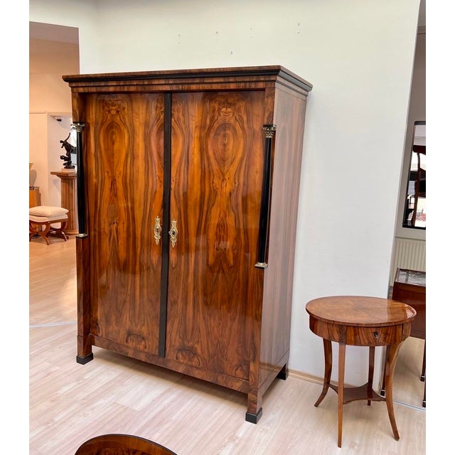 Empire Armoire in Walnut Veneer & Brass, Vienna, 1815 For Sale - Image 11 of 16