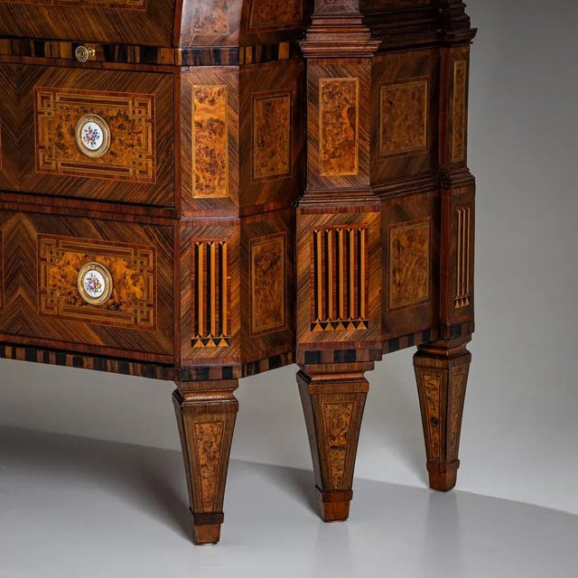 Neoclassical Cylinder Secretaire Desk with Clock, 1780 For Sale - Image 13 of 15