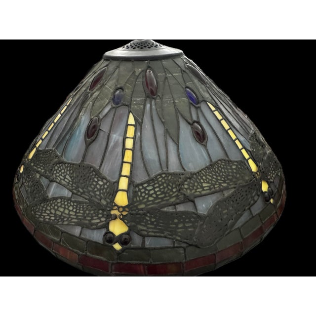 Dragonfly two bulb stained glass table lamp. Yellow dragonflies with red eyes. Lamp shade and base in good working...