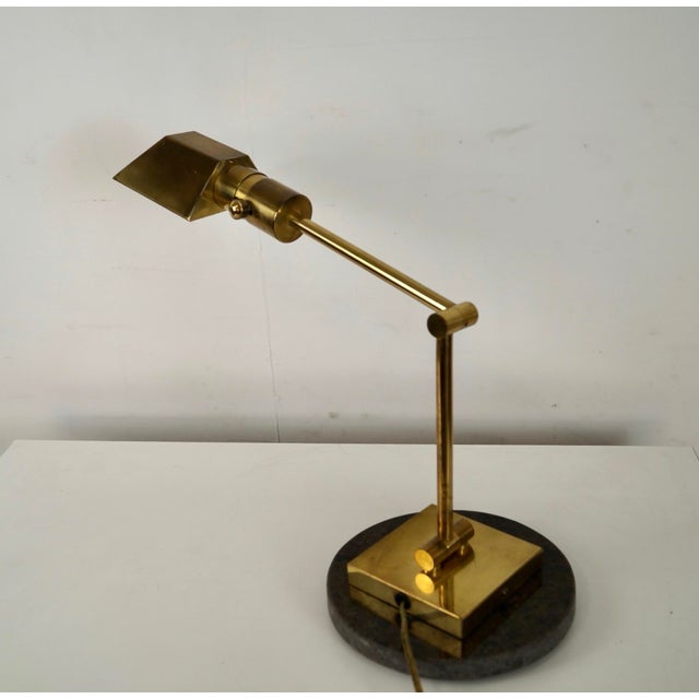 Koch & Lowy 1970’s Mid-Century Modern Brass & Marble Desk Lamp For Sale - Image 4 of 12