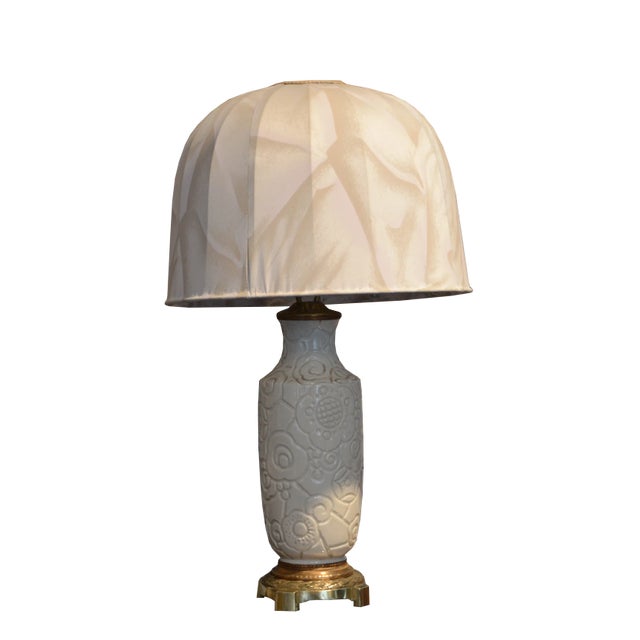 Art Deco White Ceramic Lamp with Floral Pattern, 1930s For Sale