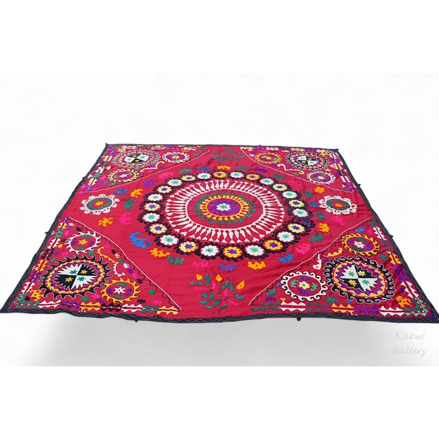 Vintage Hand Embroidered Suzani Wall Hanging, 1920s For Sale - Image 6 of 18