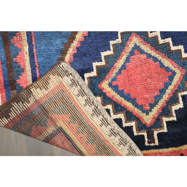 Antique Geometric Persian Gabbeh Rug, 4'8'' X 7'4'' For Sale In New York - Image 6 of 11