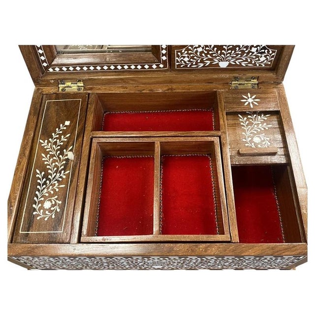 Indian Rosewood Jewellery Box with White Floral Inlay For Sale - Image 6 of 8