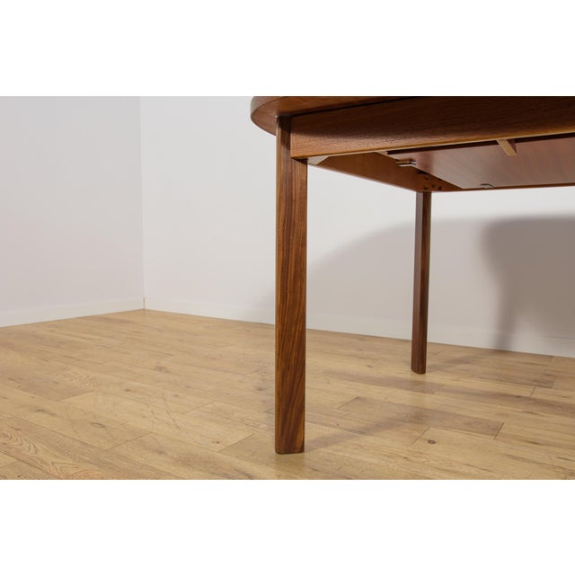 Mid-Century Modern Teak Extending Dining Table from G-Plan, 1960s For Sale - Image 16 of 18