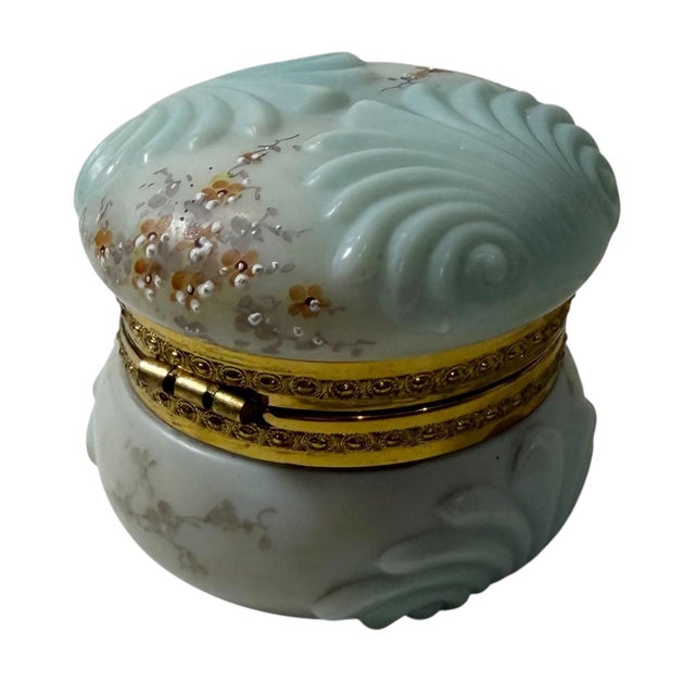 White 19th Century Victorian Wavecrest Box by Cf Monroe For Sale - Image 8 of 10