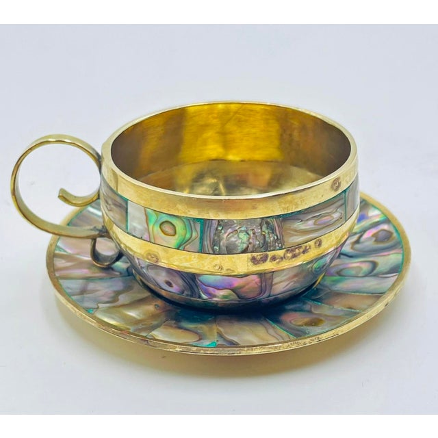 Set of Six Mexican Brass and Abalone Shell Inlay Teacups With Saucers, 1950s For Sale - Image 12 of 18