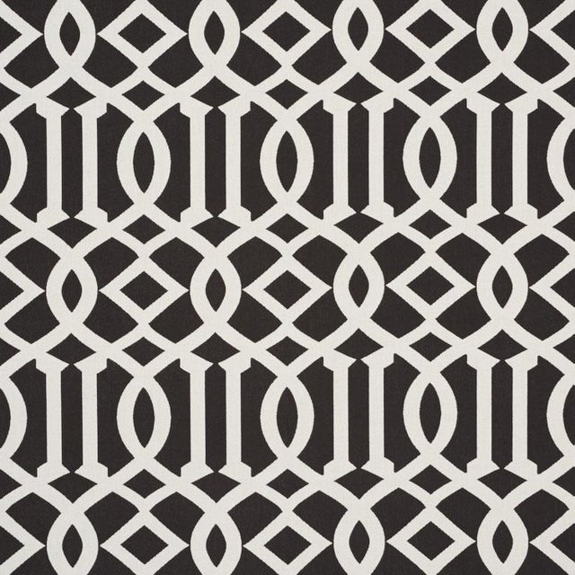 Sample - Schumacher Imperial Trellis Indoor & Outdoor Fabric in Black For Sale